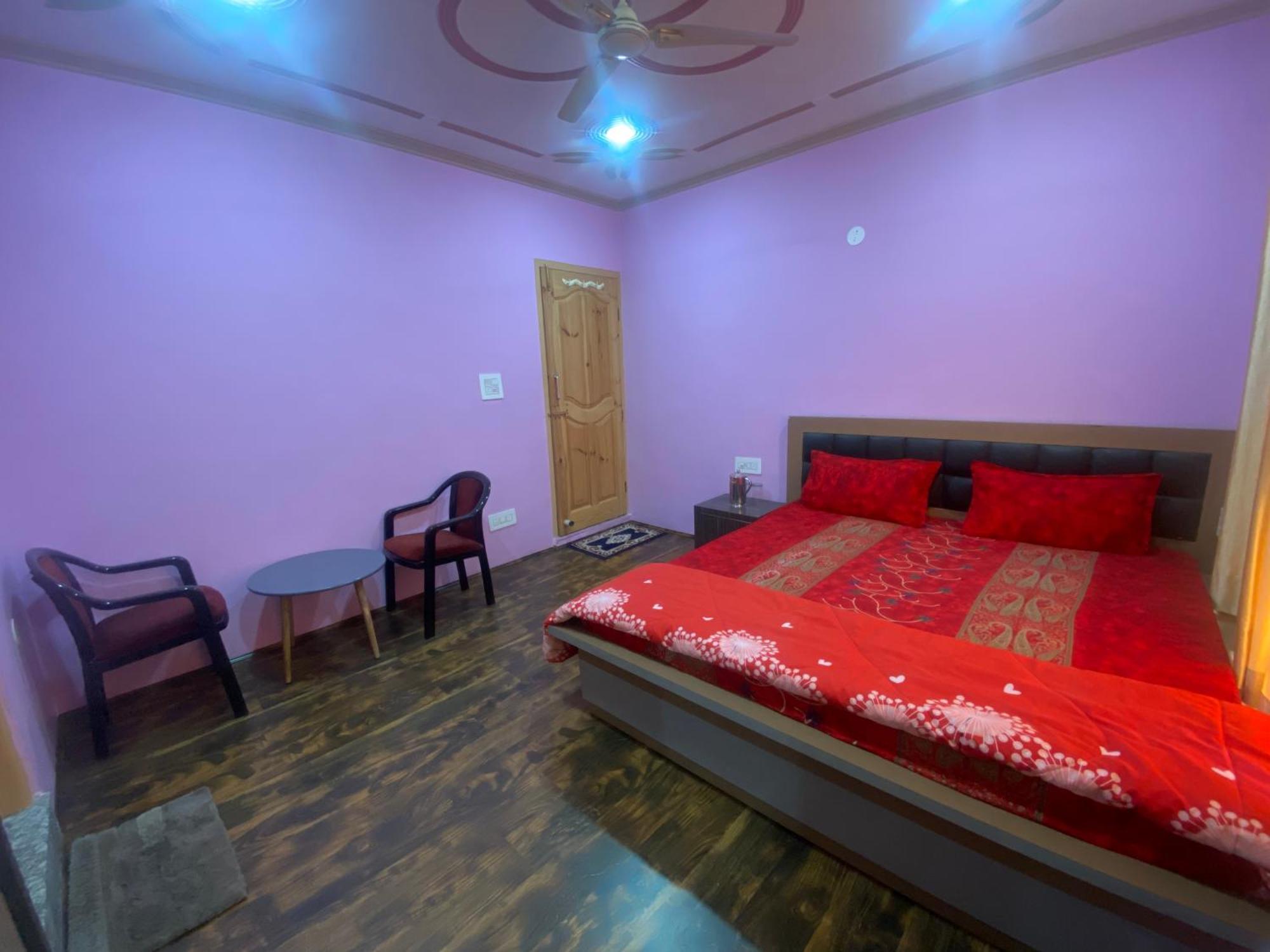 Penthouse Villa Srīnagar Kültér fotó
